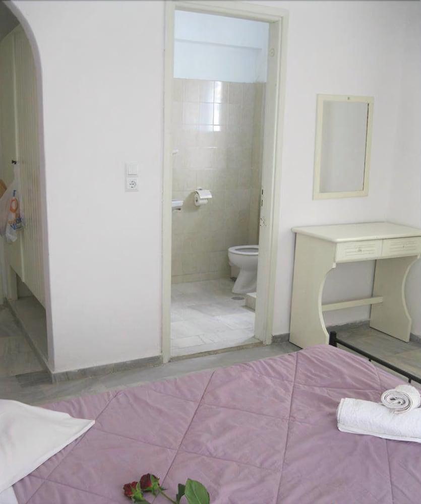 Very-Kokkos Pension 2 Naxos City Εξωτερικό φωτογραφία